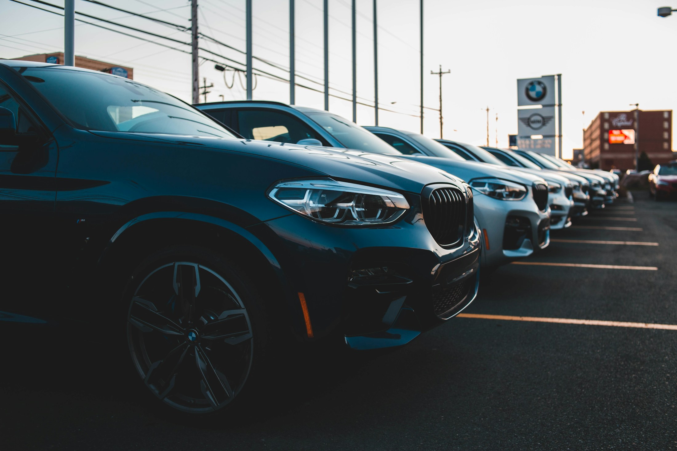 AM Car Sales vehicle presentation